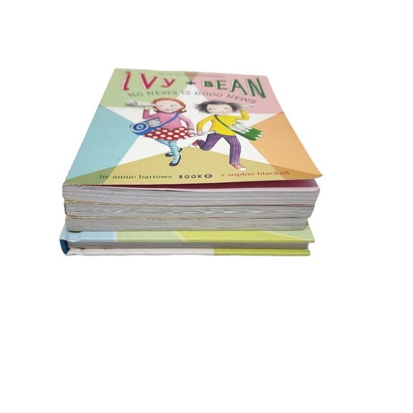 Ivy + Bean Series 4 Various Books 2, 5, 8,‎ 10 - Picture 6 of 7